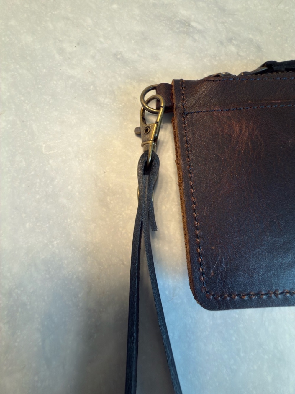Women’s Leather Wristlet or Wallet - Picture 4 of 7